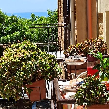 B&B Le 4 Stagioni Sul Viale, Belvedere Di Agrigente Extérieur photo