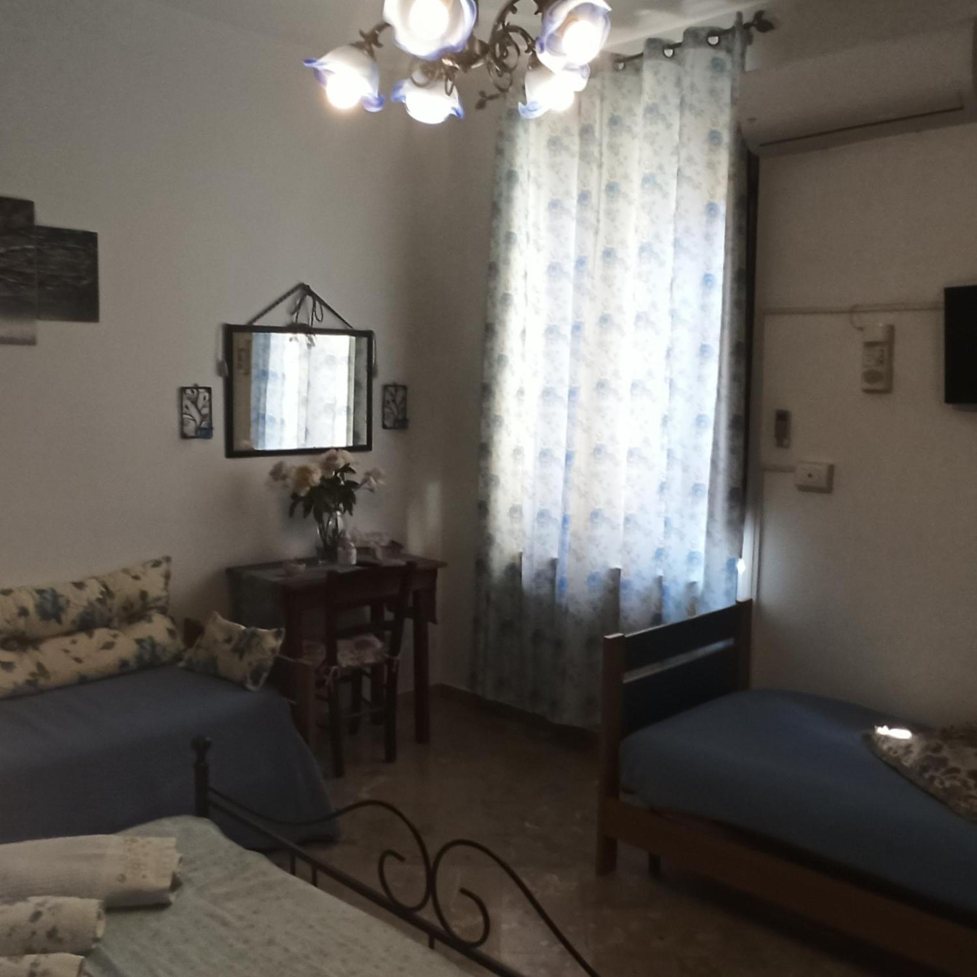 B&B Le 4 Stagioni Sul Viale, Belvedere Di Agrigente Chambre photo