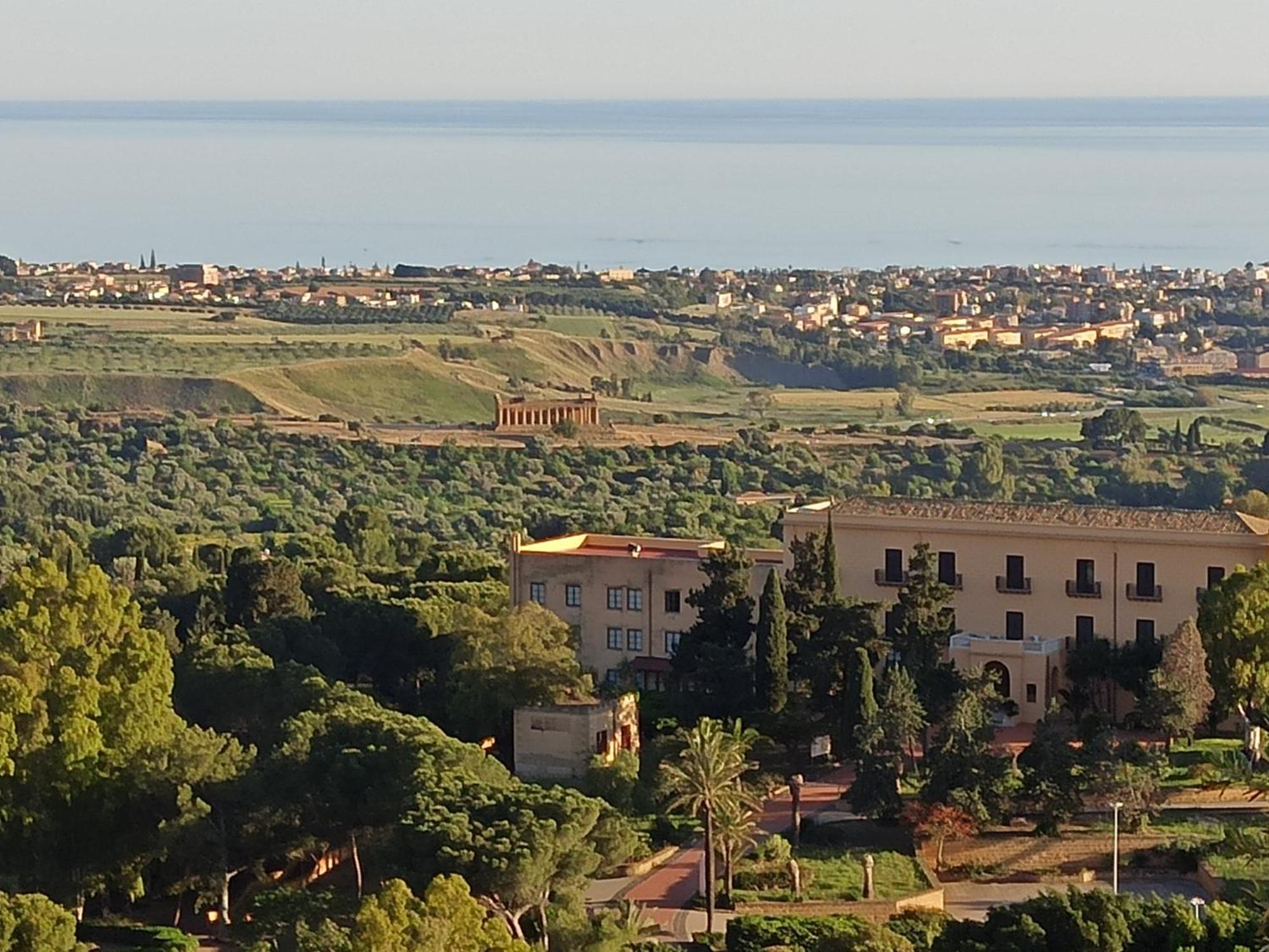 B&B Le 4 Stagioni Sul Viale, Belvedere Di Agrigente Extérieur photo